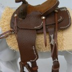 Light brown ranch saddle